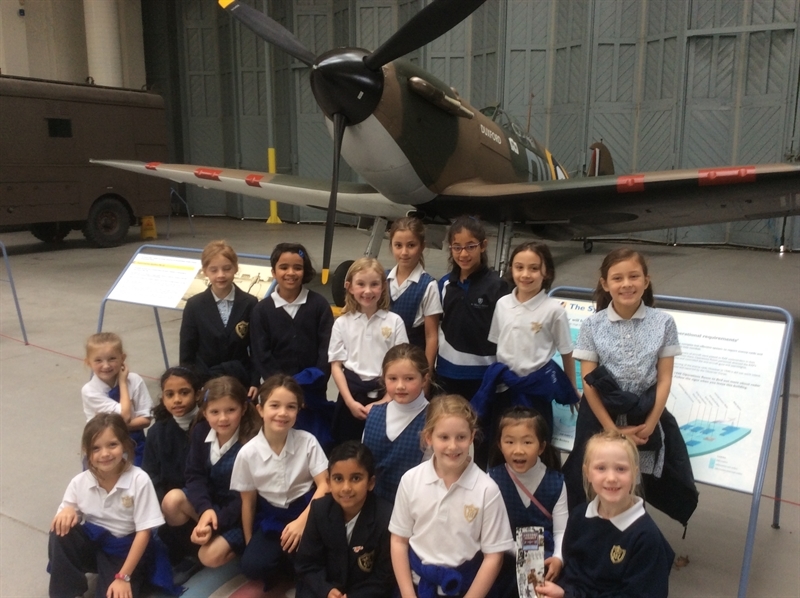 Year 3 pupils enjoy a day of planes