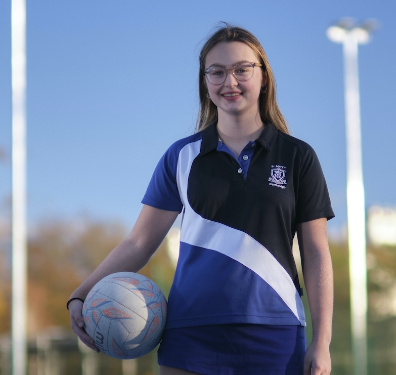 Senior girls gain tips from professional netball player Jo Trip