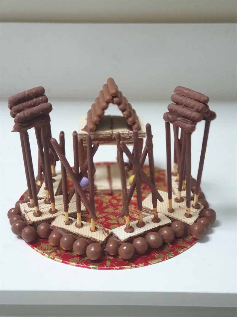 Shakespeare's Globe theatre - in chocolate!