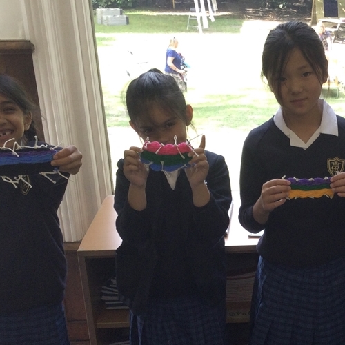 Year 3 finish their weaving projects