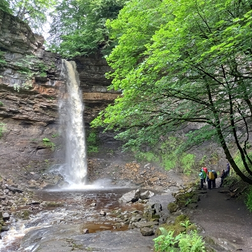 Senior students explore the Yorkshire Dales during Silver Duke of Edinburgh’s Award