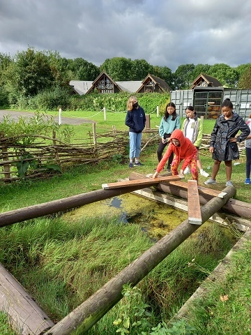 Year 7 hit Herts Young Mariners Base Outdoor Centre for adventure day