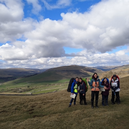 Year 12 brave cold conditions in Duke of Edinburgh practice expedition