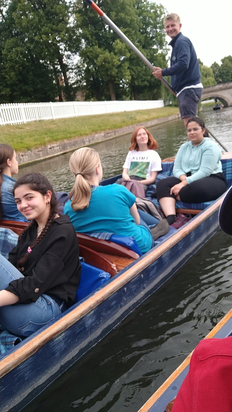 Pizza and punting! What better way to end the year for our Year 12 students