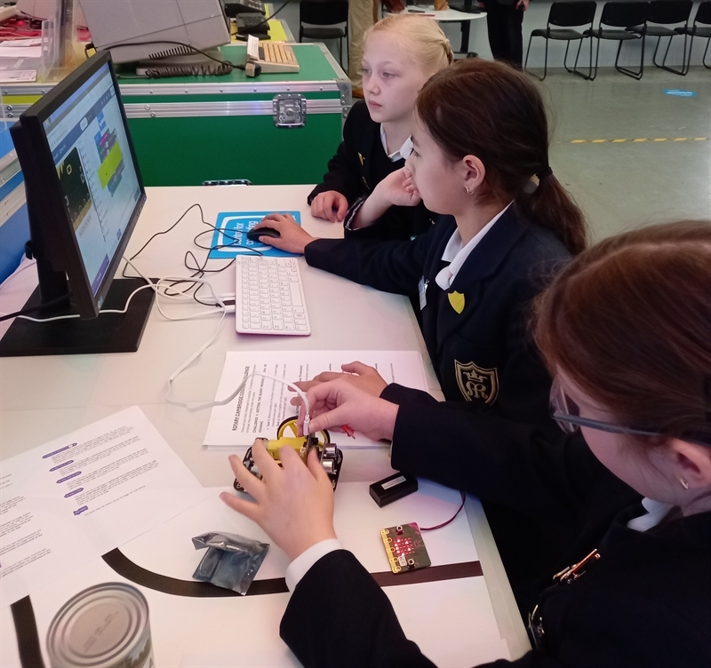 St Mary's Junior School win the Rotary Club Micro:bit Coding Challenge 2025