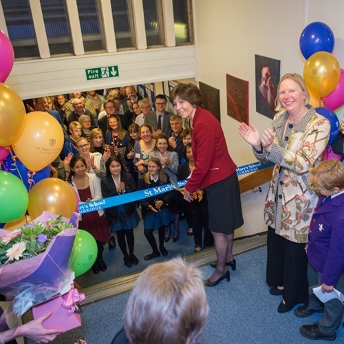 Dame Mary Archer unveils new Science Hub for female scientists of tomorrow