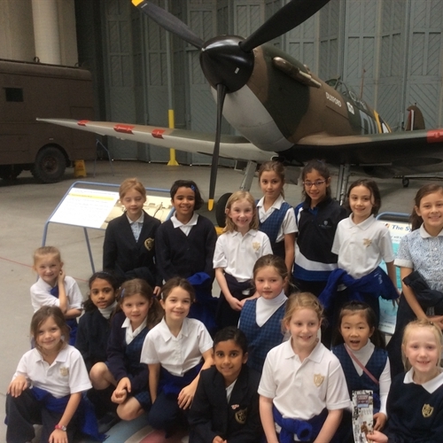 Year 3 pupils enjoy a day of planes