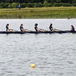 Year 9 B crew time trial